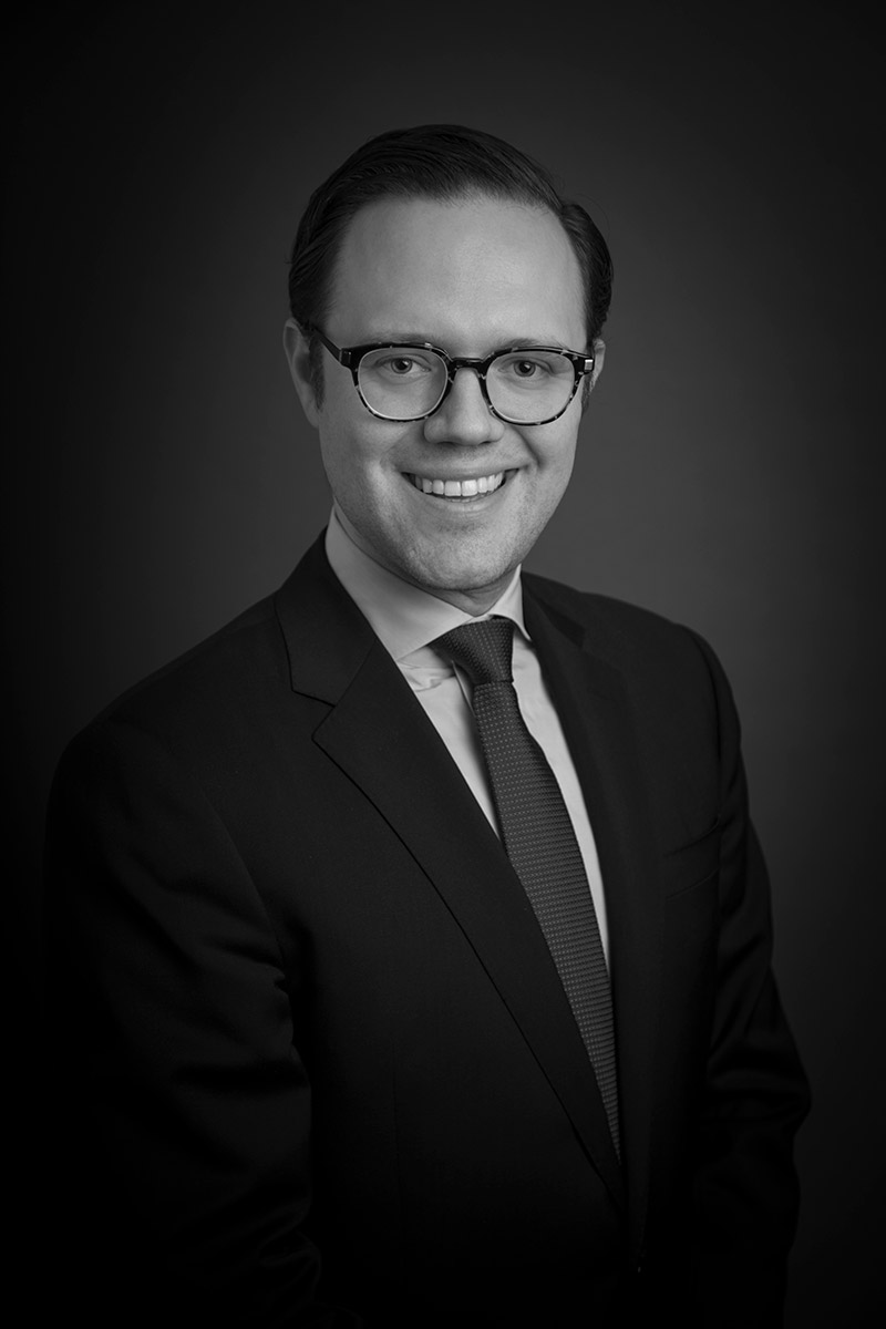 Stephen Carlson, CFA